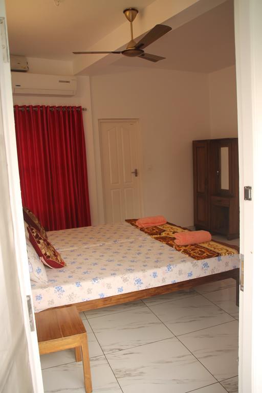 Aaron'S Homestay Kochi Eksteriør billede
