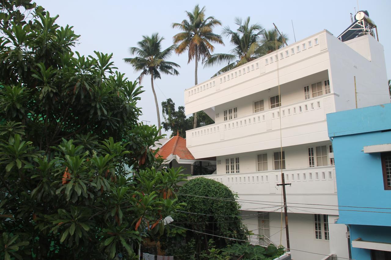 Aaron'S Homestay Kochi Eksteriør billede